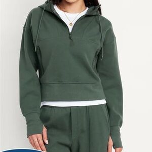 Old Navy Half-Zip Dynamic Fleece Hoodie
